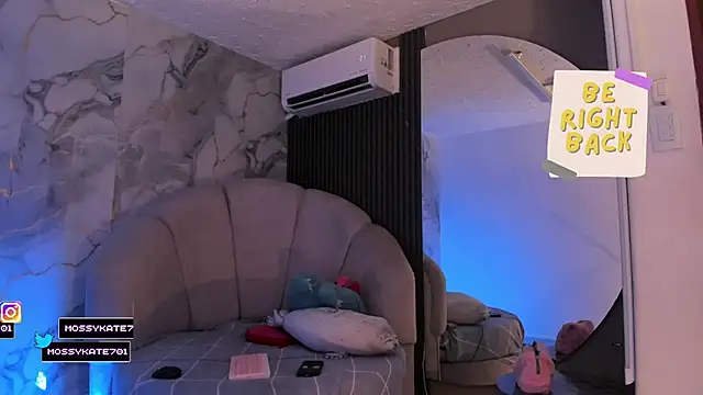 Katemoss70 online show from 03.10.26