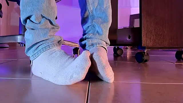 ArchieCollins online show from 10.08.25