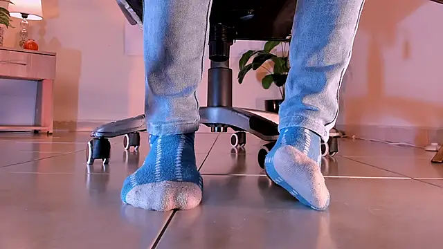 ArchieCollins online show from 10.16.25