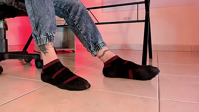 ArchieCollins online show from 12.16.25