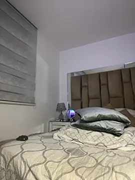 Amber Parker online show from 03.31.26