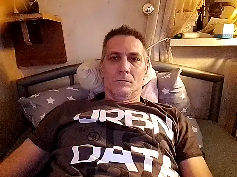 Snapshot of Lajost@xh chatting on 03.04.26 Lajostxh online show from 03.04.26