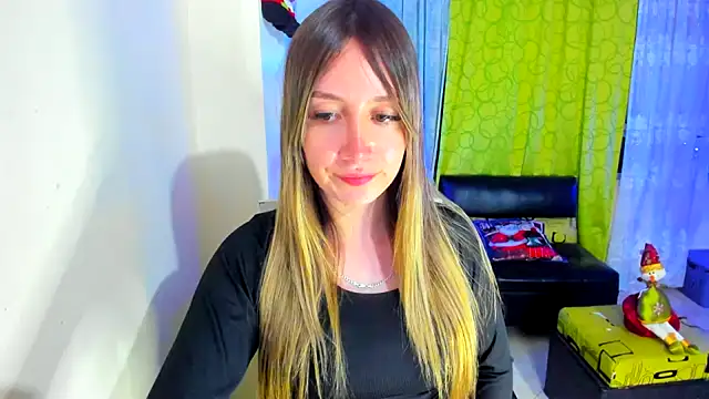 Snapshot of horny__molly_ chatting on 12.06.24 horny  molly  online show from 12.06.24
