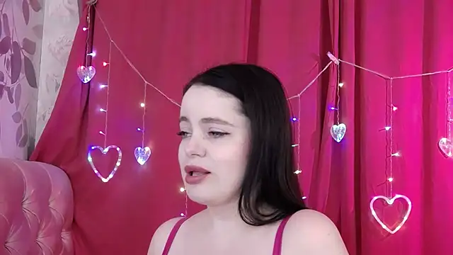 Snapshot of IVYDEAN chatting on 02.20.26 IVYDEAN online show from 02.20.26