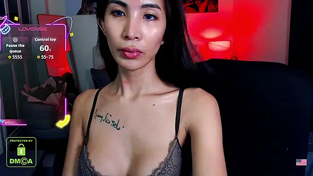 Snapshot of BunnieAngel chatting on 05.14.26 BunnieAngel online show from 05.14.26