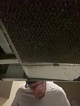 Snapshot of Tomas_Zaddy chatting on 12.31.24 Tomas Zaddy online show from 12.31.24