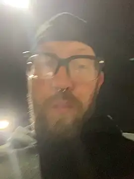 Snapshot of Tomas_Zaddy chatting on 03.02.25 Tomas Zaddy online show from 03.02.25