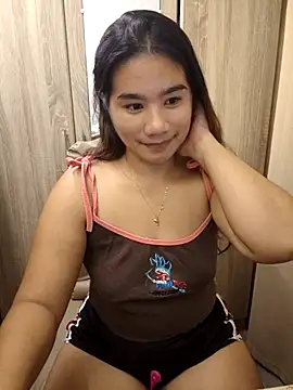 Kissy07 online show from 10.23.25