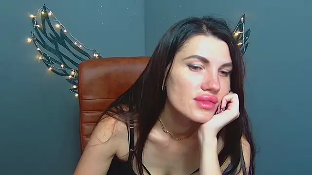 MilaLoona online show from 07.19.26