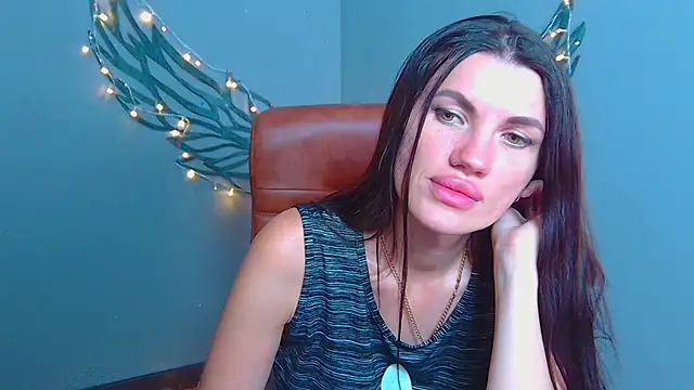 MilaLoona online show from 07.24.26