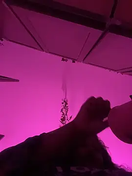 BigFineSelena online show from 02.18.26