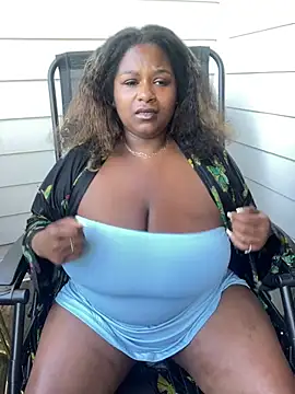 BigFineSelena online show from 05.08.26