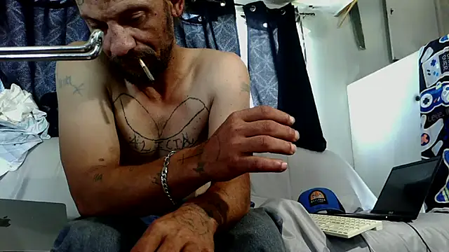 Snapshot of goodick4u28 chatting on 05.09.26 goodick4u28 online show from 05.09.26