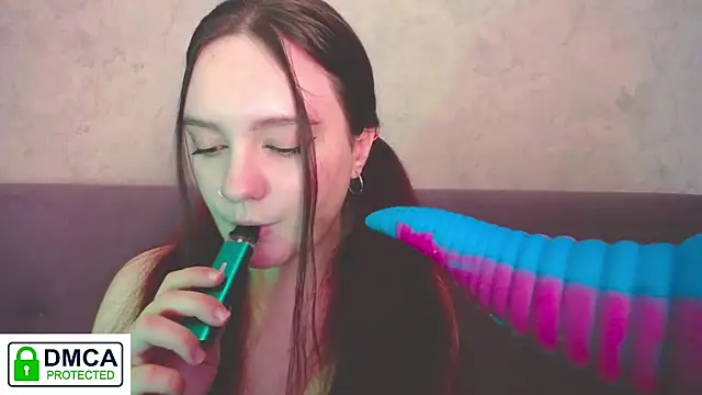 Alyssa   Scarlet online show from 10.07.25