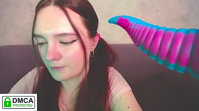 Alyssa   Scarlet online show from 12.19.25