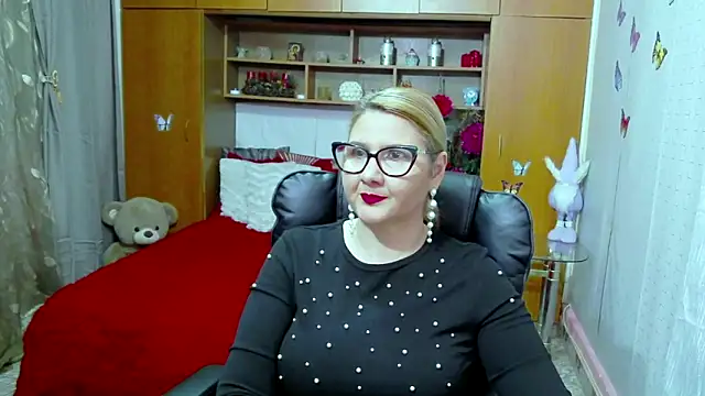 Snapshot of LucilleFenlys chatting on 01.16.25 LucilleFenlys online show from 01.16.25