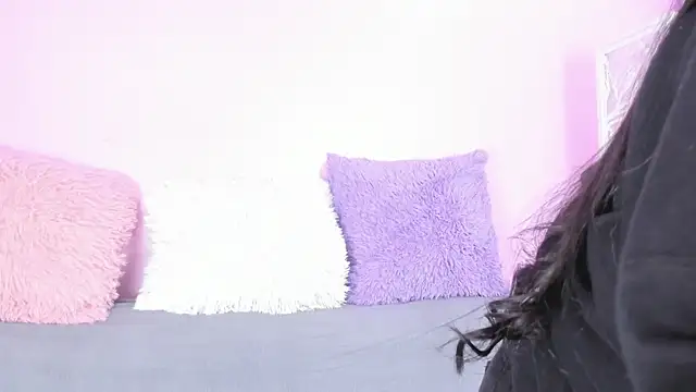 miss soffi  online show from 09.13.25