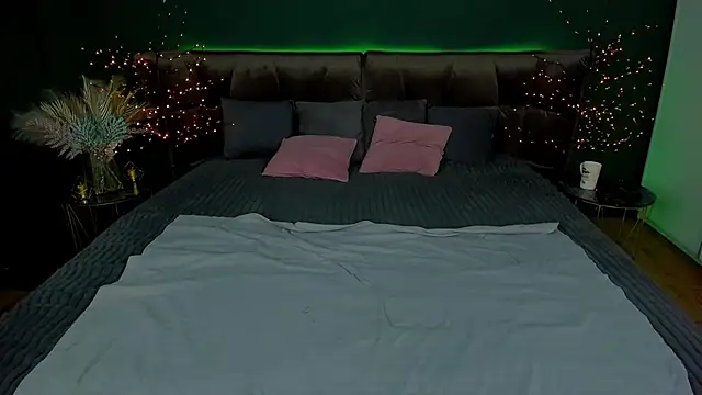 Kamilla Hot online show from 03.03.25