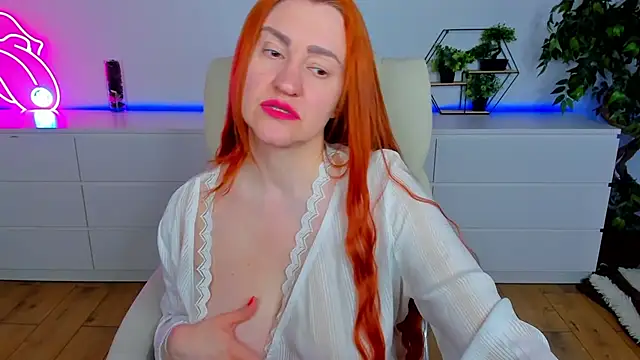 Kamilla Hot online show from 02.20.26