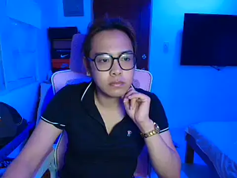 Your PrettyGirlxxx online show from 02.18.26