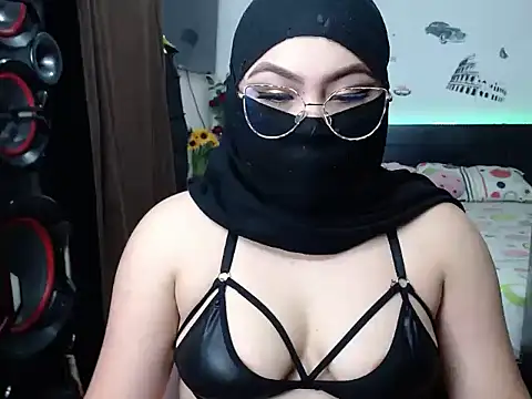 Snapshot of Hana___ chatting on 01.22.25 Hana online show from 01.22.25