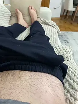 Snapshot of okanist chatting on 01.11.25 okanist online show from 01.11.25