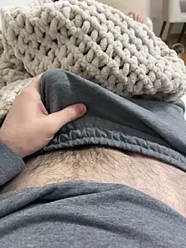 Snapshot of okanist chatting on 03.01.25 okanist online show from 03.01.25