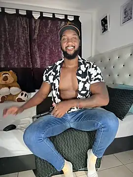 Snapshot of blackdrey18 chatting on 03.29.26 blackdrey18 online show from 03.29.26