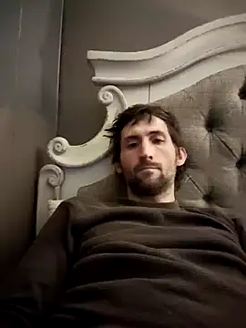 Snapshot of lewis7869 chatting on 02.08.25 lewis7869 online show from 02.08.25