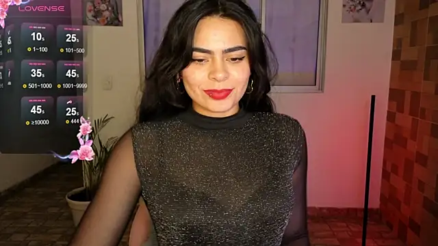 Snapshot of sexyladyy_ chatting on 02.20.25 sexyladyy online show from 02.20.25