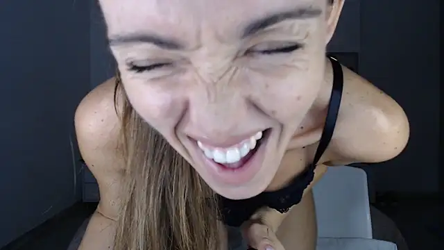 VeronicaZule online show from 08.02.26