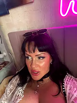 Lolaley2 online show from 11.01.25