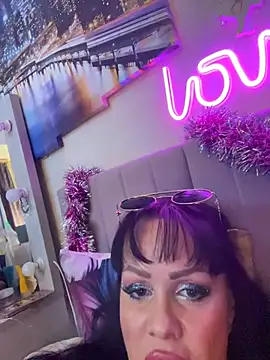 Lolaley2 online show from 01.17.26