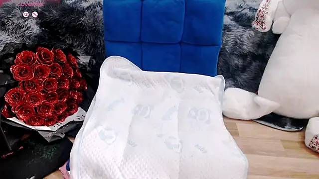 Snapshot of kichigirl chatting on 10.05.25 kichigirl online show from 10.05.25