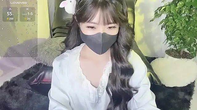 Mya Lee online show from 12.05.24