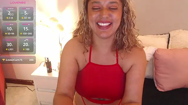 Snapshot of Sofii_Diaz chatting on 01.23.25 Sofii Diaz online show from 01.23.25