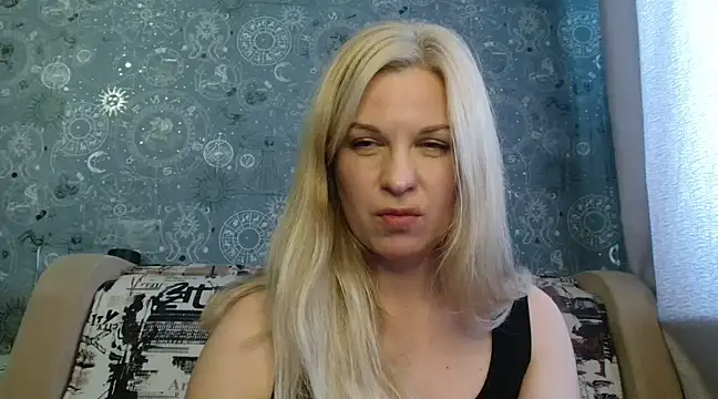 BlondeFox online show from 02.19.25