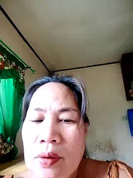 Snapshot of Sofiafuckbabes chatting on 12.21.24 Sofiafuckbabes online show from 12.21.24