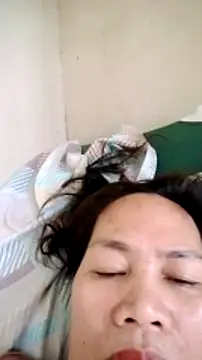 Snapshot of Sofiafuckbabes chatting on 12.27.24 Sofiafuckbabes online show from 12.27.24