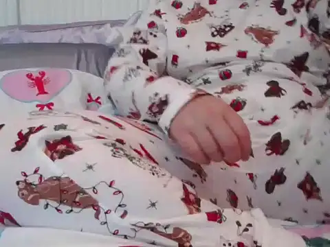 RealLittleRedRidingHood online show from 11.12.25