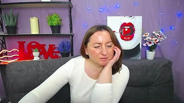 Snapshot of Abby_Taylorr chatting on 03.13.25 Abby Taylorr online show from 03.13.25