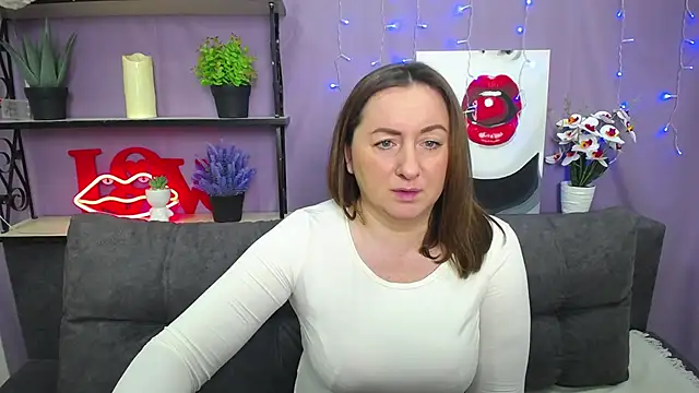 Snapshot of Abby_Taylorr chatting on 03.22.25 Abby Taylorr online show from 03.22.25