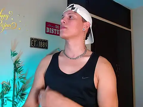 Snapshot of DavidNeill chatting on 12.31.24 DavidNeill online show from 12.31.24