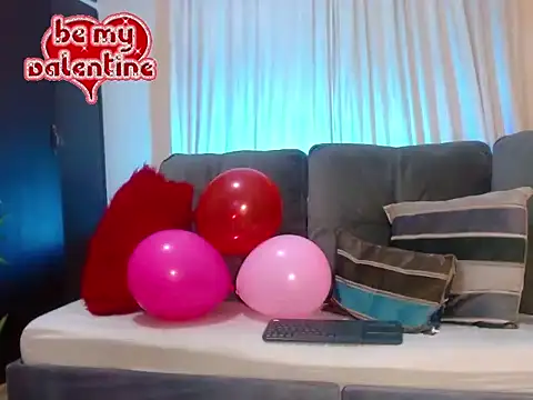 Snapshot of DavidNeill chatting on 02.15.25 DavidNeill online show from 02.15.25