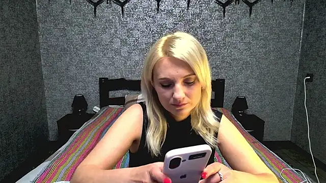annagreeneyess online show from 05.23.26