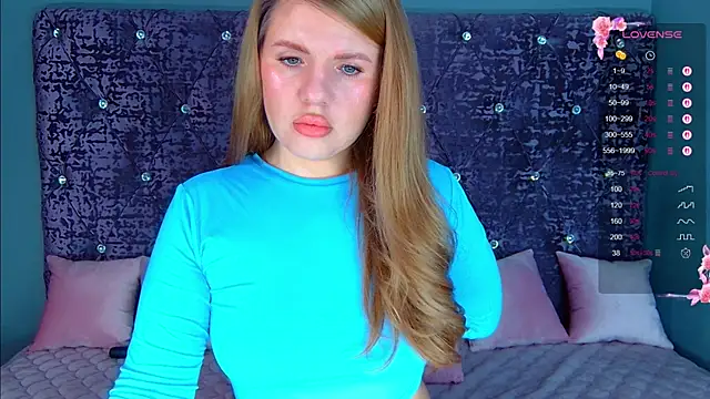 NoraBigAss online show from 03.03.26