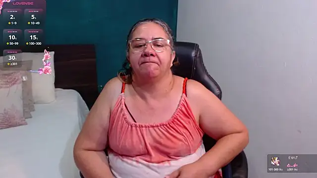 scaelettdubois online show from 02.17.26