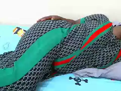 Snapshot of Naughty_Laurah chatting on 03.02.25 Naughty Laurah online show from 03.02.25