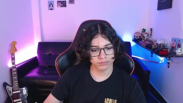 Snapshot of malik_harrison__ chatting on 12.10.24 malik harrison online show from 12.10.24