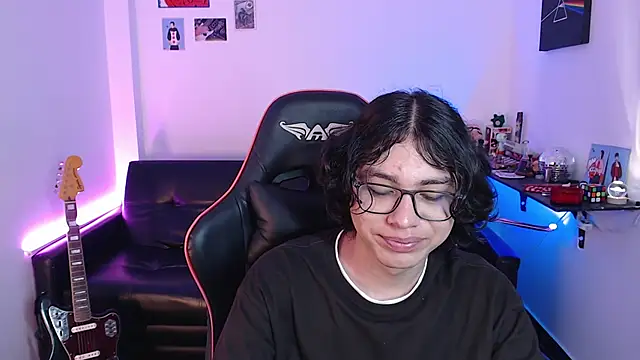 Snapshot of malik_harrison__ chatting on 12.13.24 malik harrison online show from 12.13.24